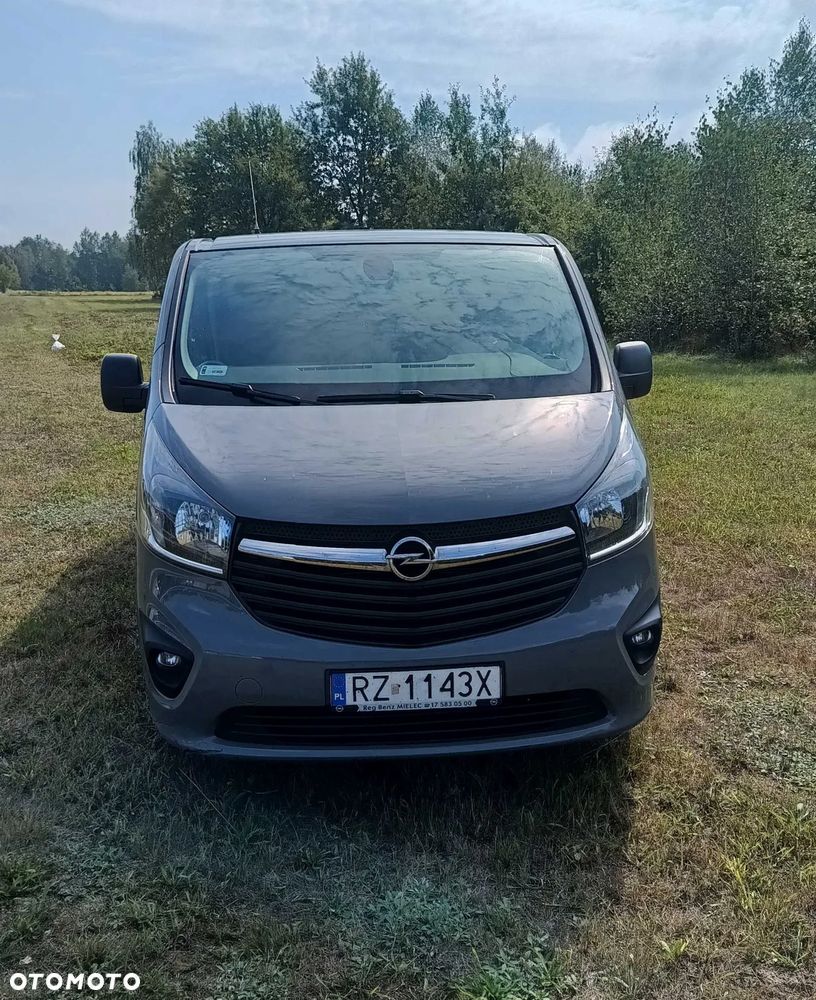 Opel Vivaro - 2