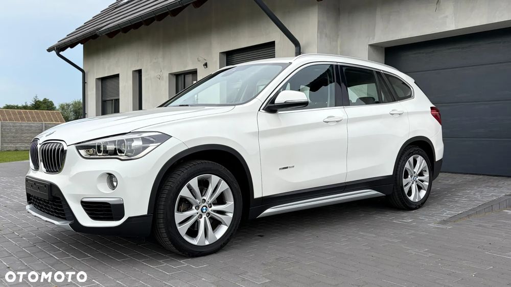 BMW X1 sDrive18i - 13
