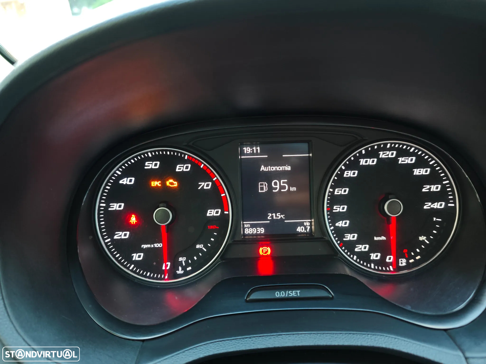 SEAT Ibiza 1.0 Reference - 27