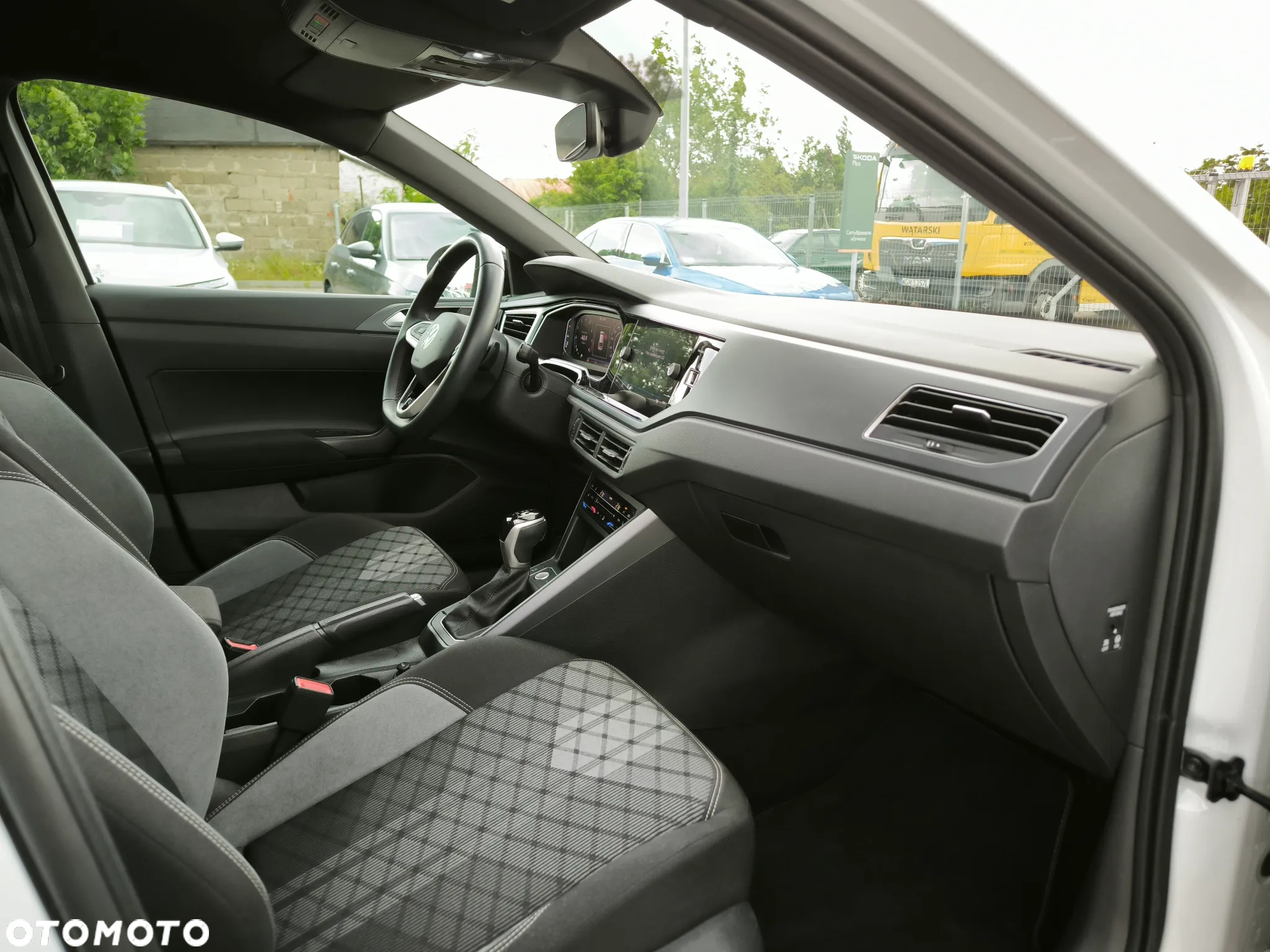 Volkswagen Taigo 1.5 TSI ACT R-Line DSG - 9
