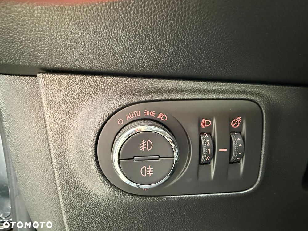 Opel Corsa - 15