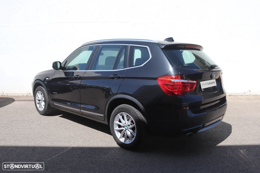 BMW X3 18 d sDrive Auto - 4