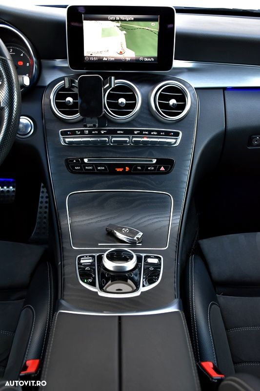 Mercedes-Benz C 220 d 9G-TRONIC AMG Line - 20