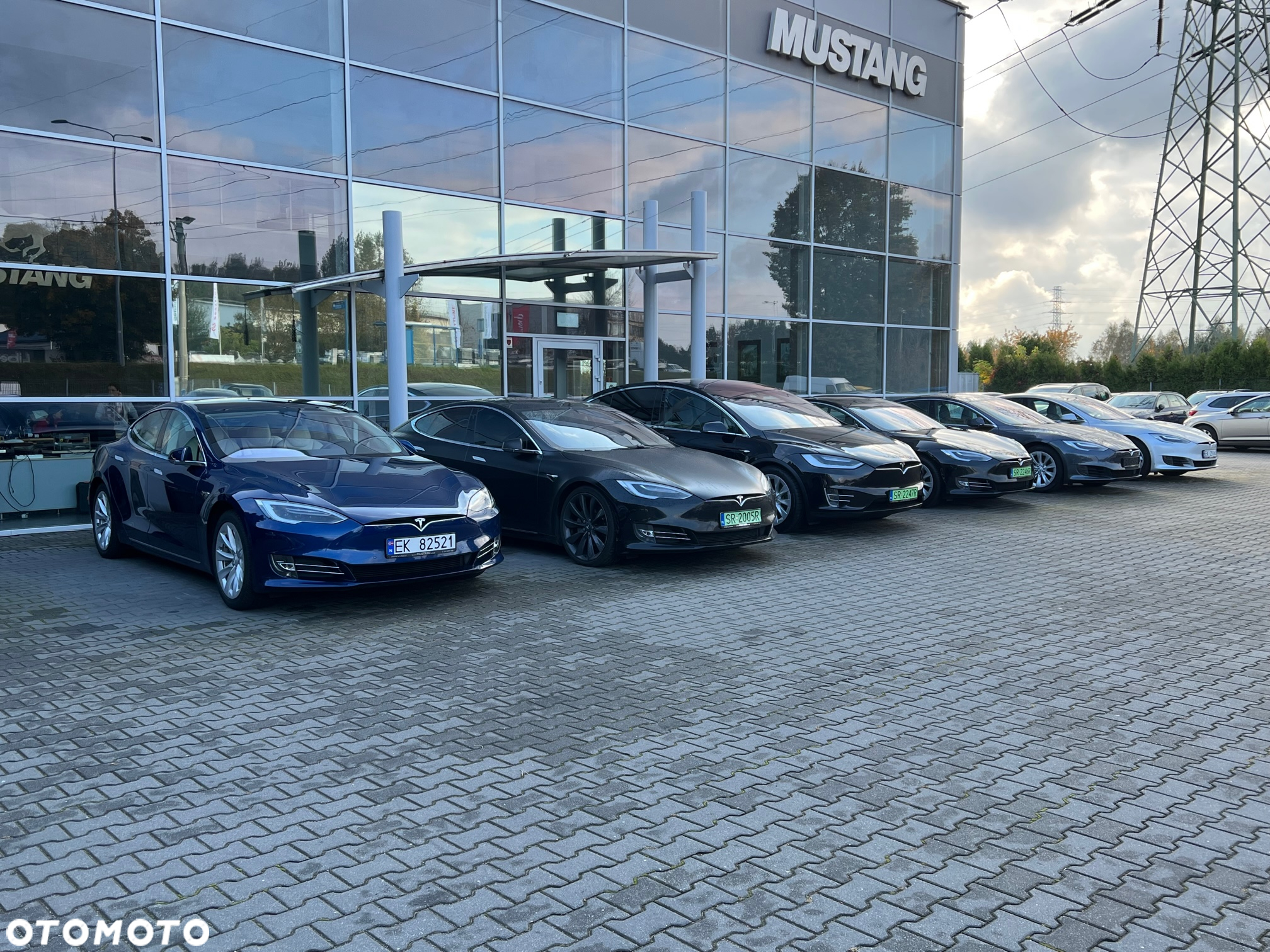 Tesla Model S 75 - 37