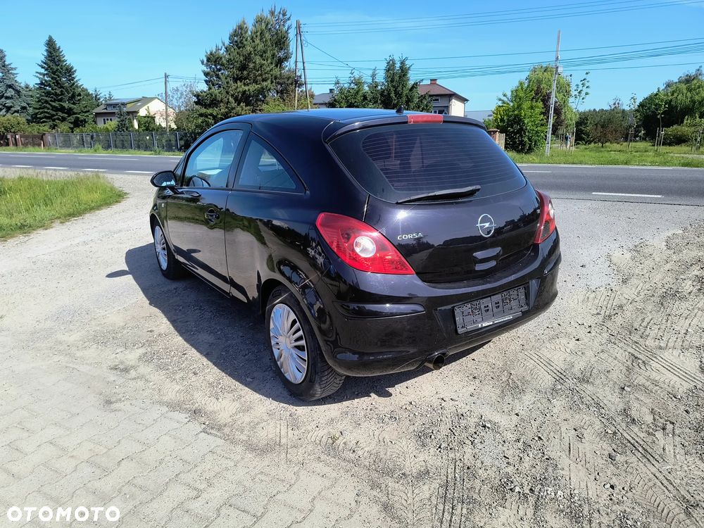 Opel Corsa 1.2 16V - 18