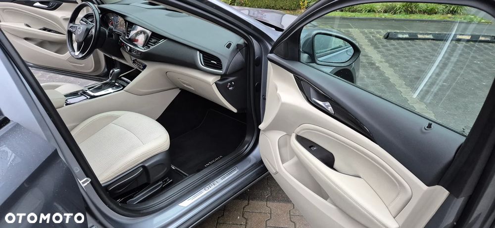 Opel Insignia CT 2.0 CDTI Exclusive S&S - 17