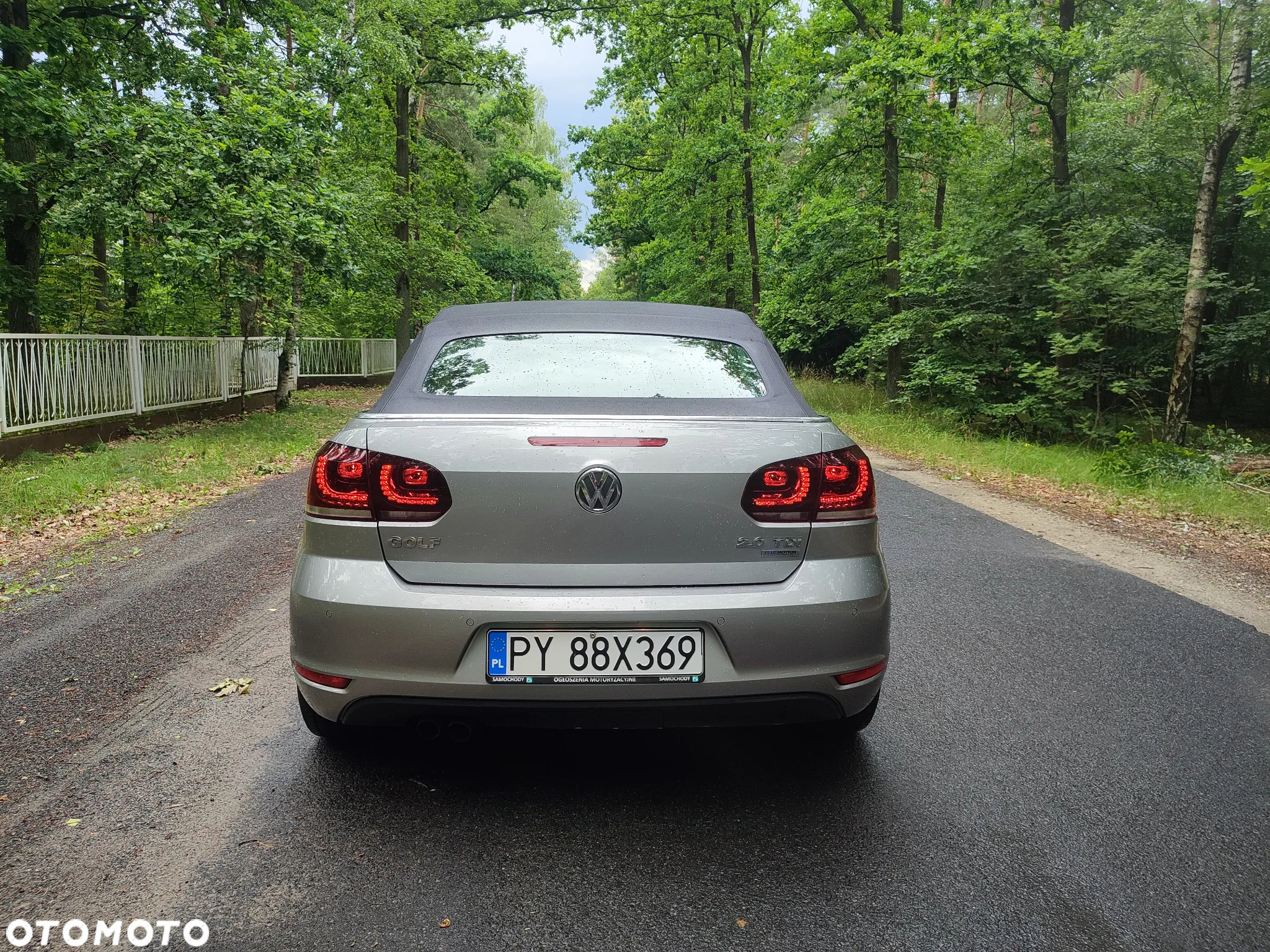 Volkswagen Golf Cabrio 2.0 TDI BlueMotion Technology Cup - 17