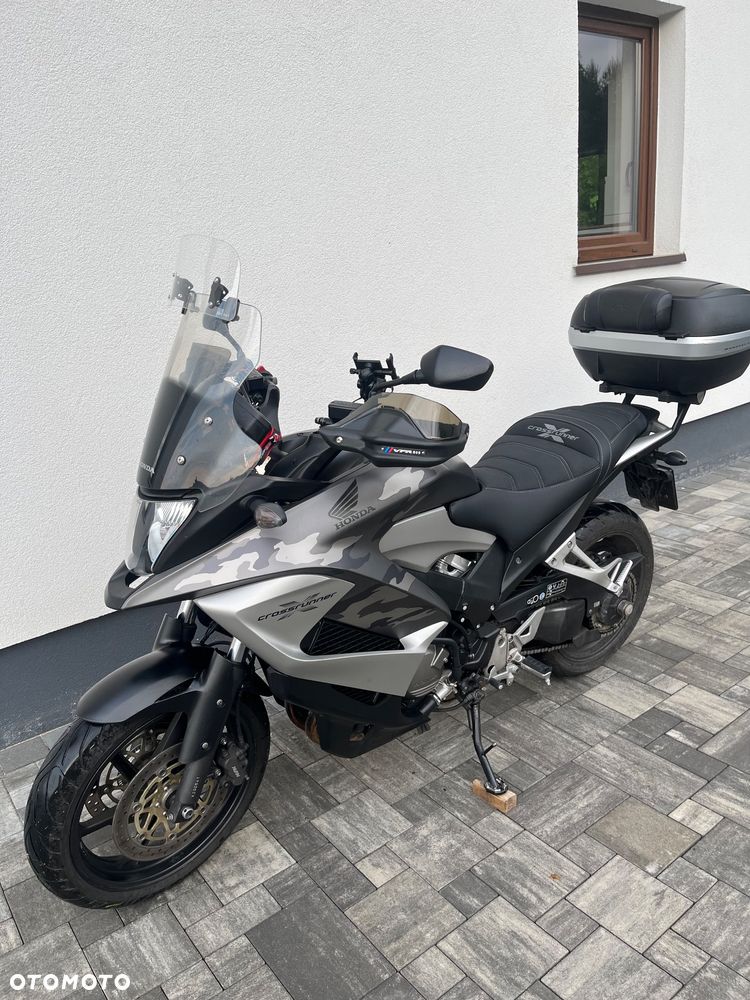 Honda VFR - 17