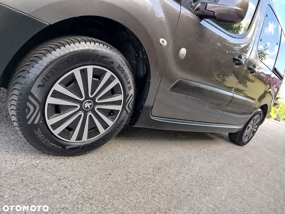 Peugeot Partner 1.6 BlueHDi Outdoor S&S - 29