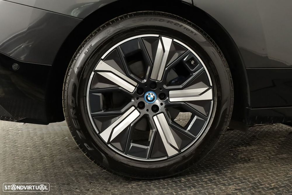 BMW iX xDrive 50 - 5
