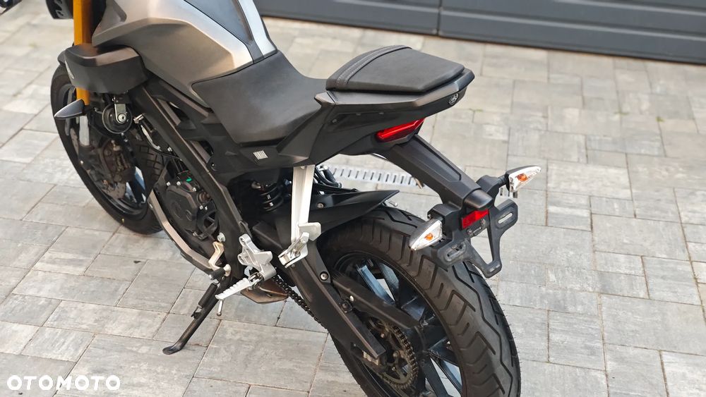 Yamaha MT - 34