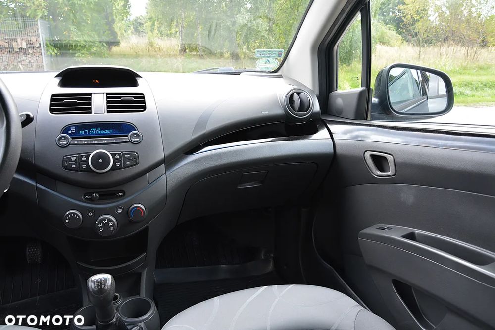 Chevrolet Spark 1.2 LS+ - 22