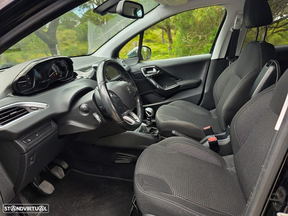 Peugeot 208 PureTech 110 Stop & Start Allure - 9