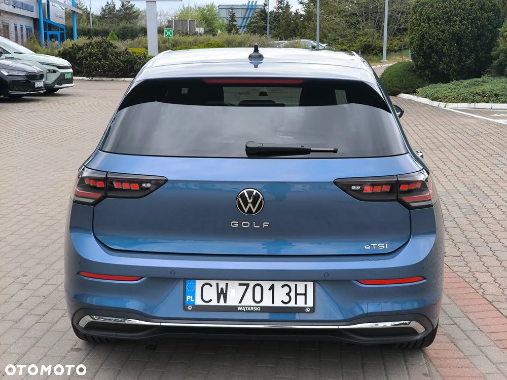 Volkswagen Golf 1.5 eTSI EVO Style DSG - 6
