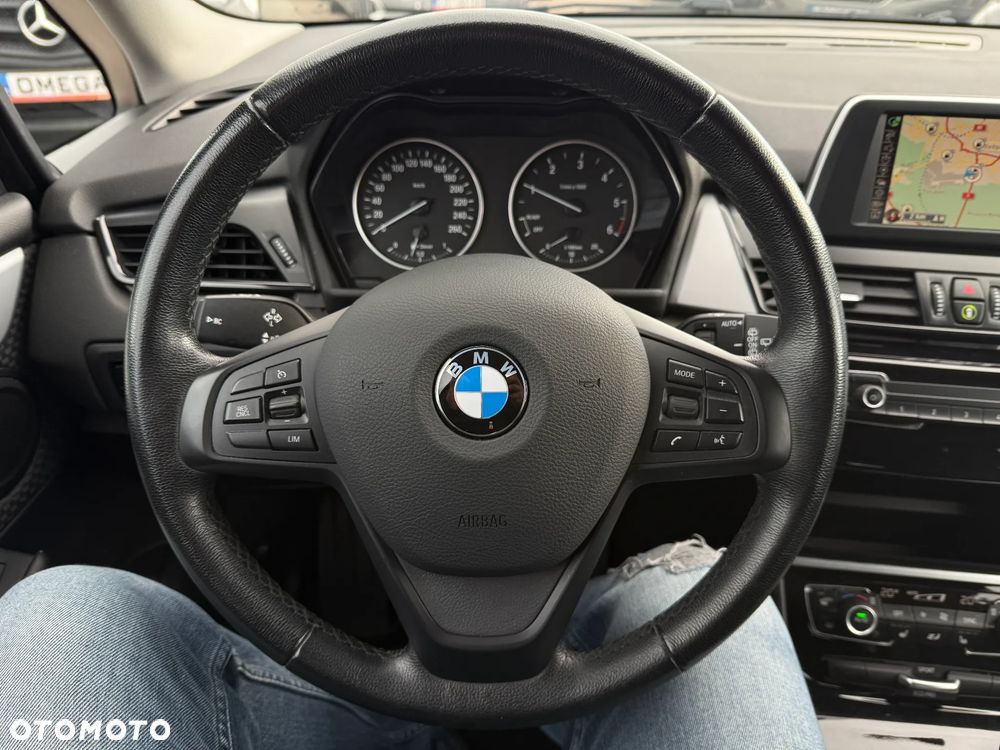 BMW Seria 2 - 11