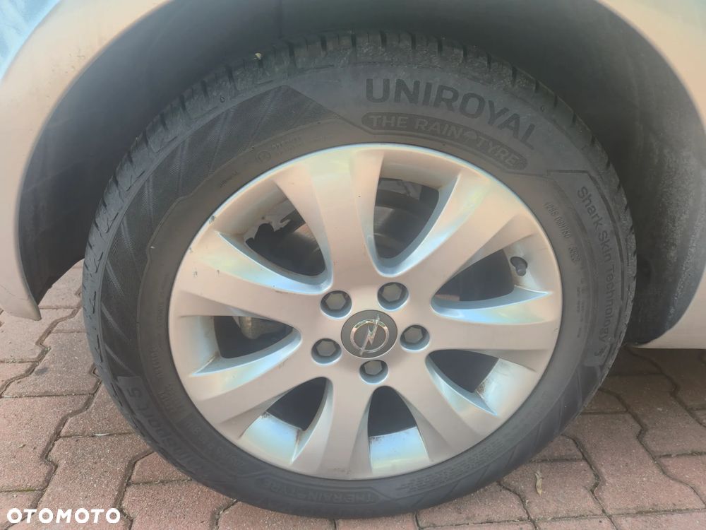Opel Meriva 1.4 T Cosmo - 28