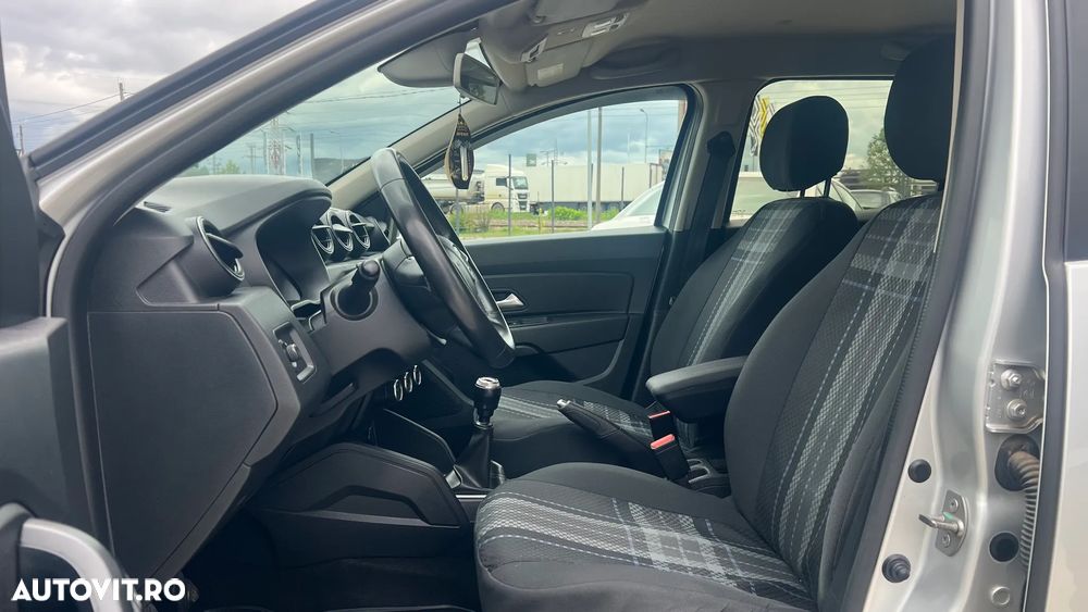 Dacia Duster 1.5 dCi 4x2 Ambiance - 6