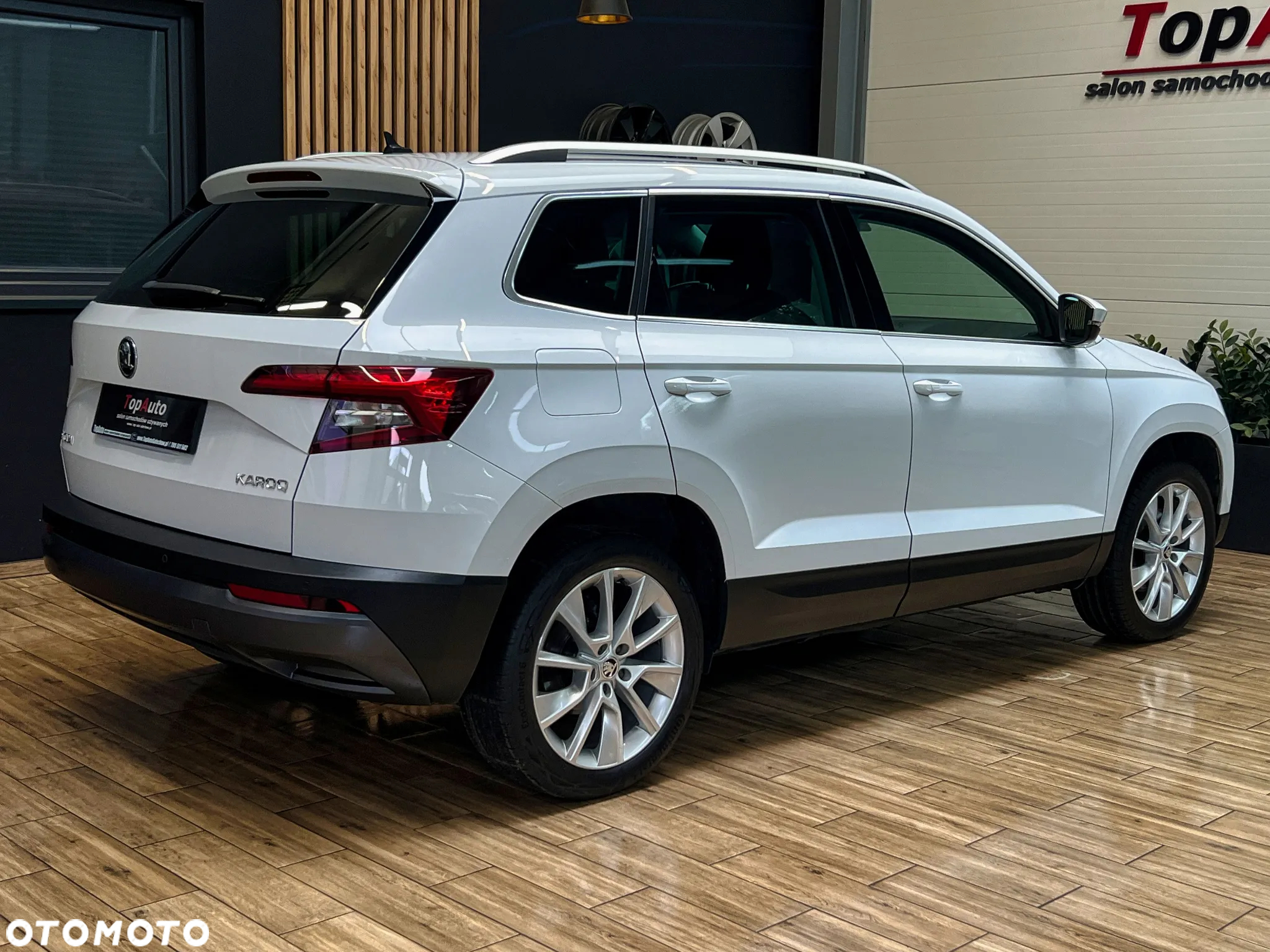 Skoda Karoq 1.5 TSI ACT 4x2 Style DSG - 6