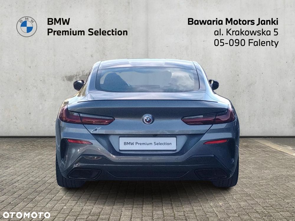 BMW Seria 8 - 5