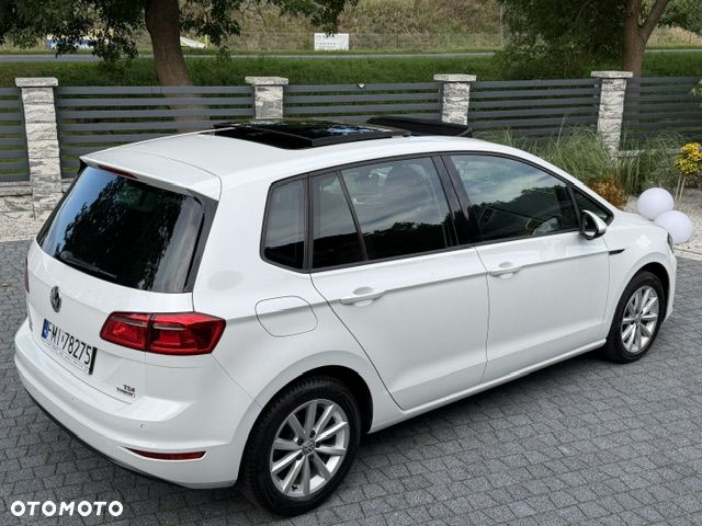 Volkswagen Golf - 4