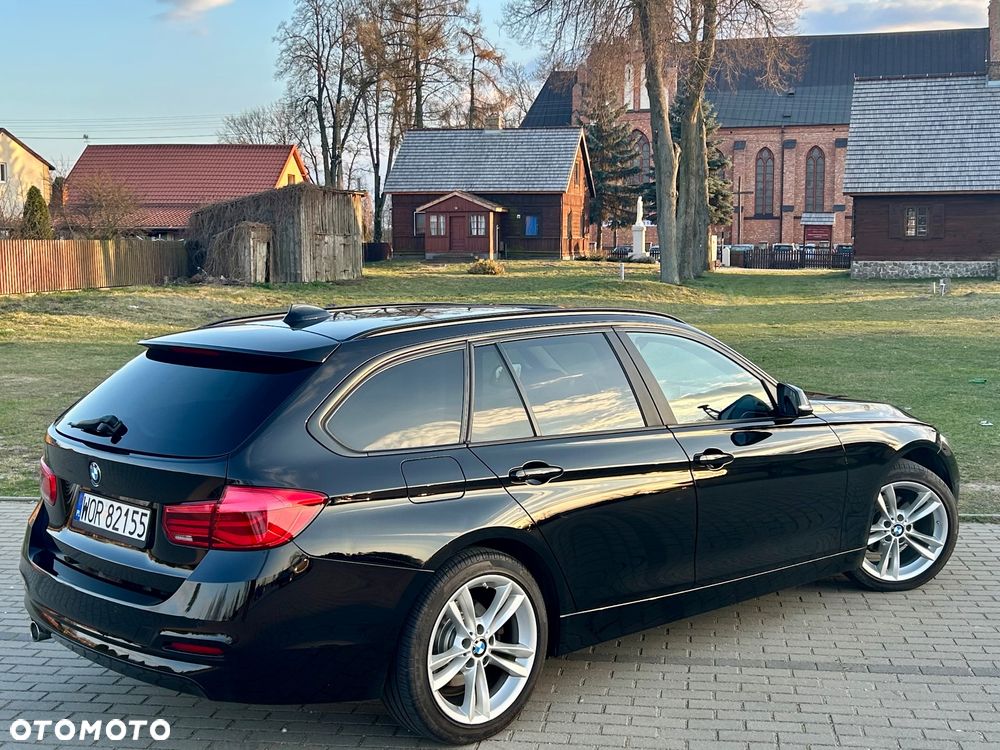 BMW Seria 3 318d - 17