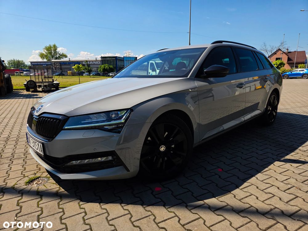 Skoda Superb 2.0 TDI SCR Sportline DSG - 20