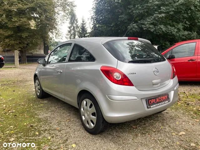 Opel Corsa 1.2 16V Enjoy - 4