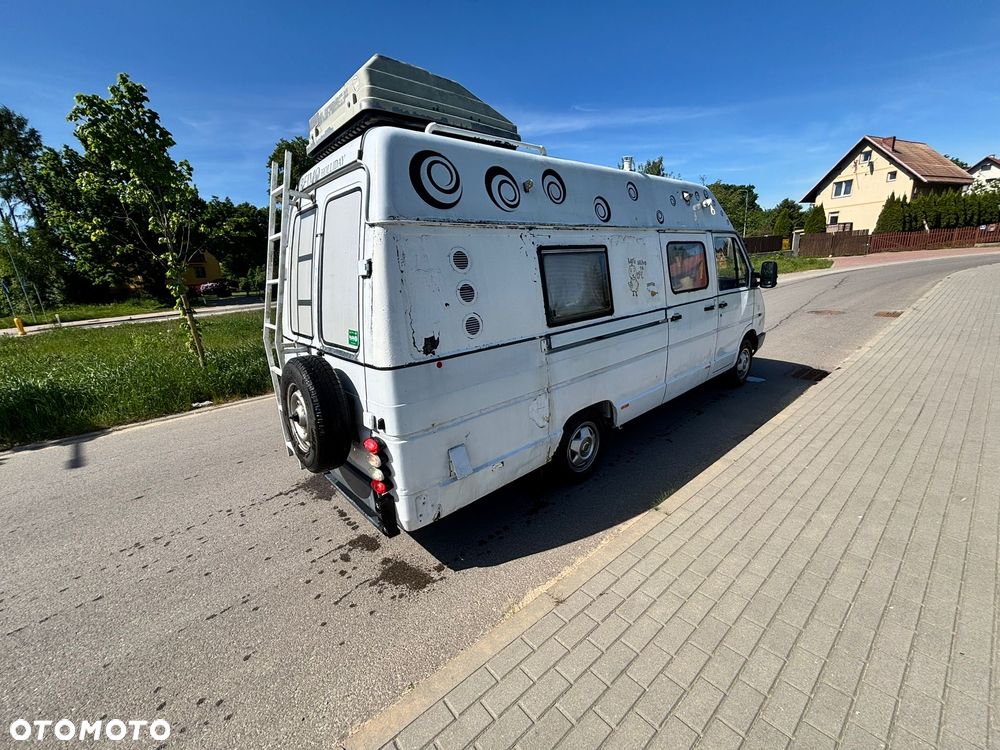 Renault trafic - 3
