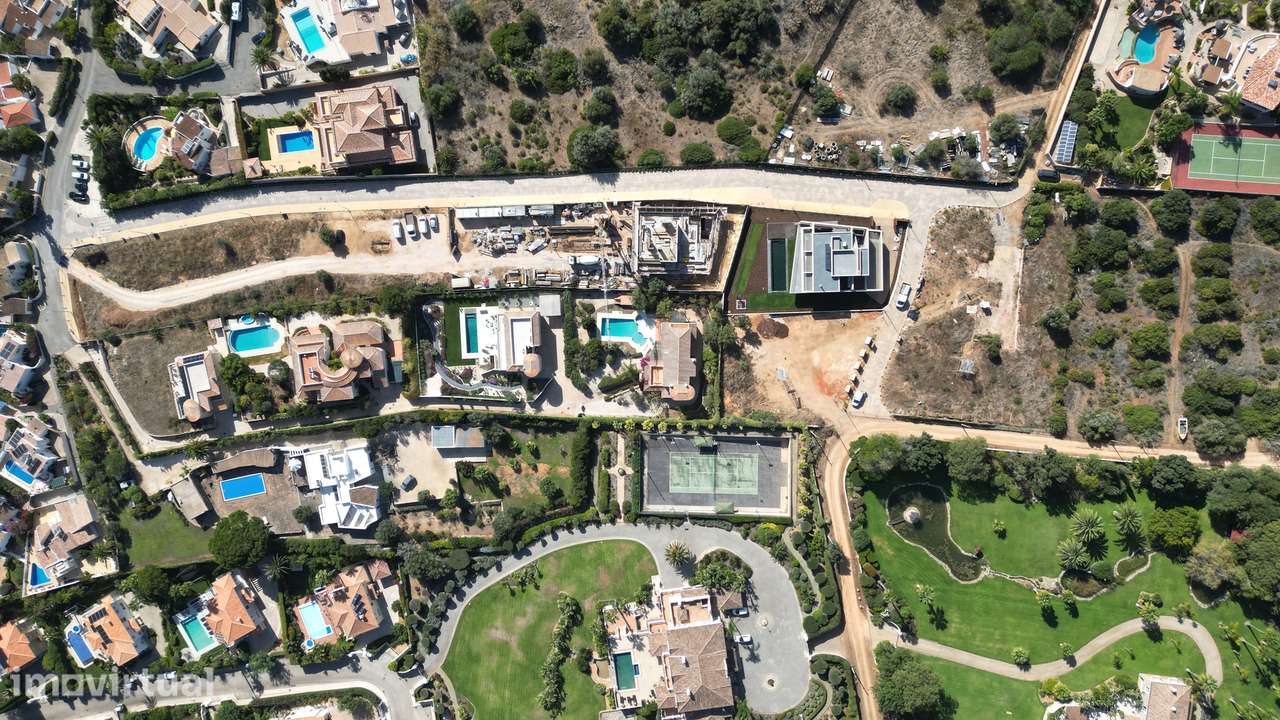 Moradias Contemporâneas em Planta na Praia da Luz - Grande imagem: 5/13