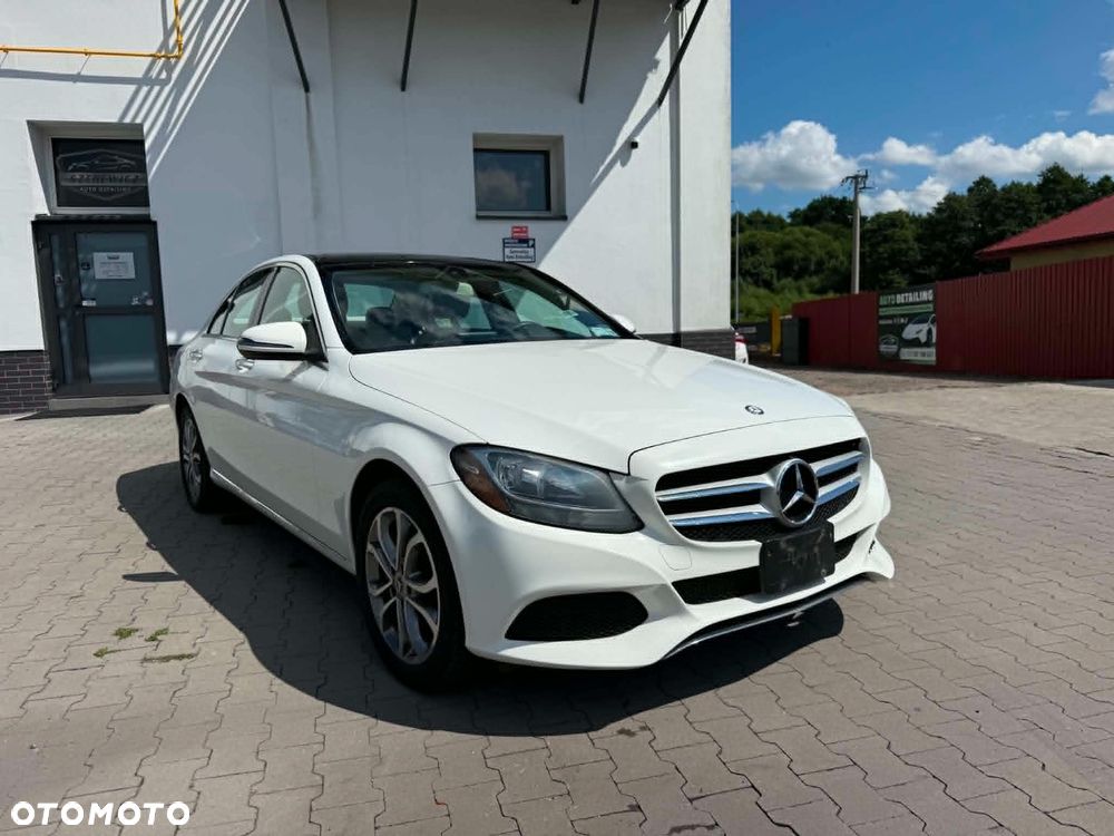 Mercedes-Benz Klasa C 300 4Matic 9G-TRONIC Edition 19 - 14