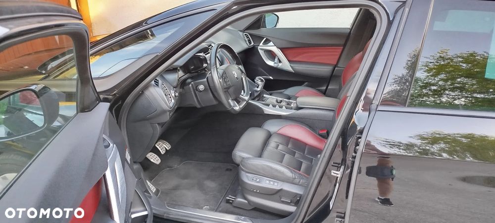 Citroën DS5 THP 200 SportChic - 8