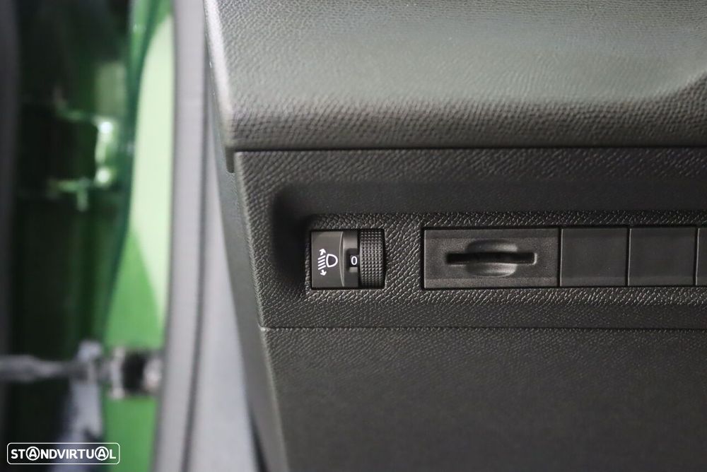 Peugeot 308 1.2 PureTech Allure - 21