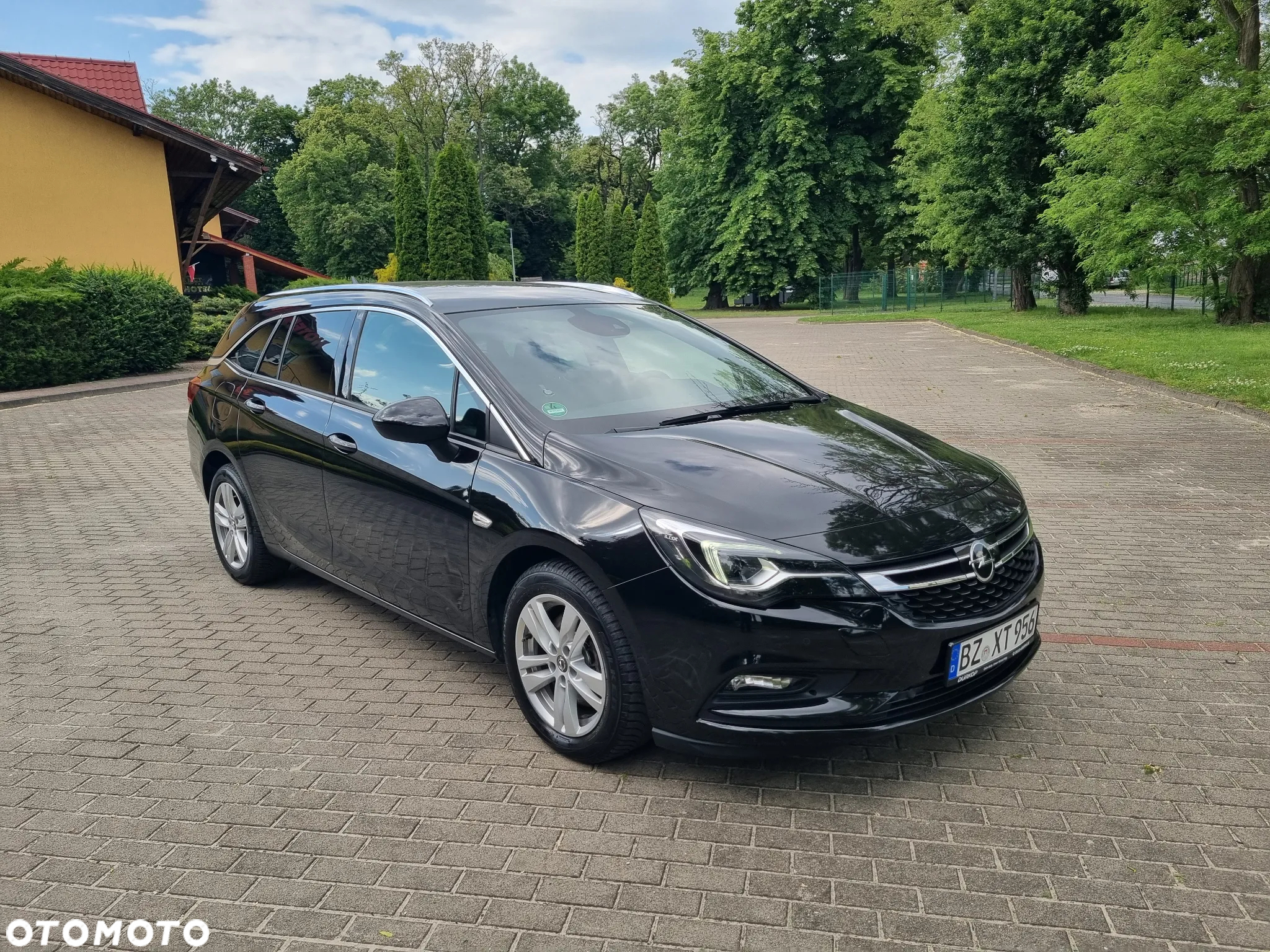 Opel Astra 1.6 CDTI Automatik Active - 8
