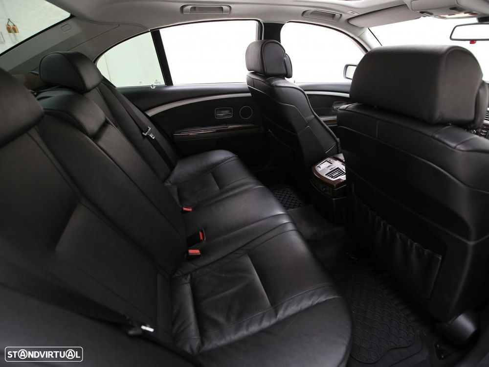 BMW 730 d - 12