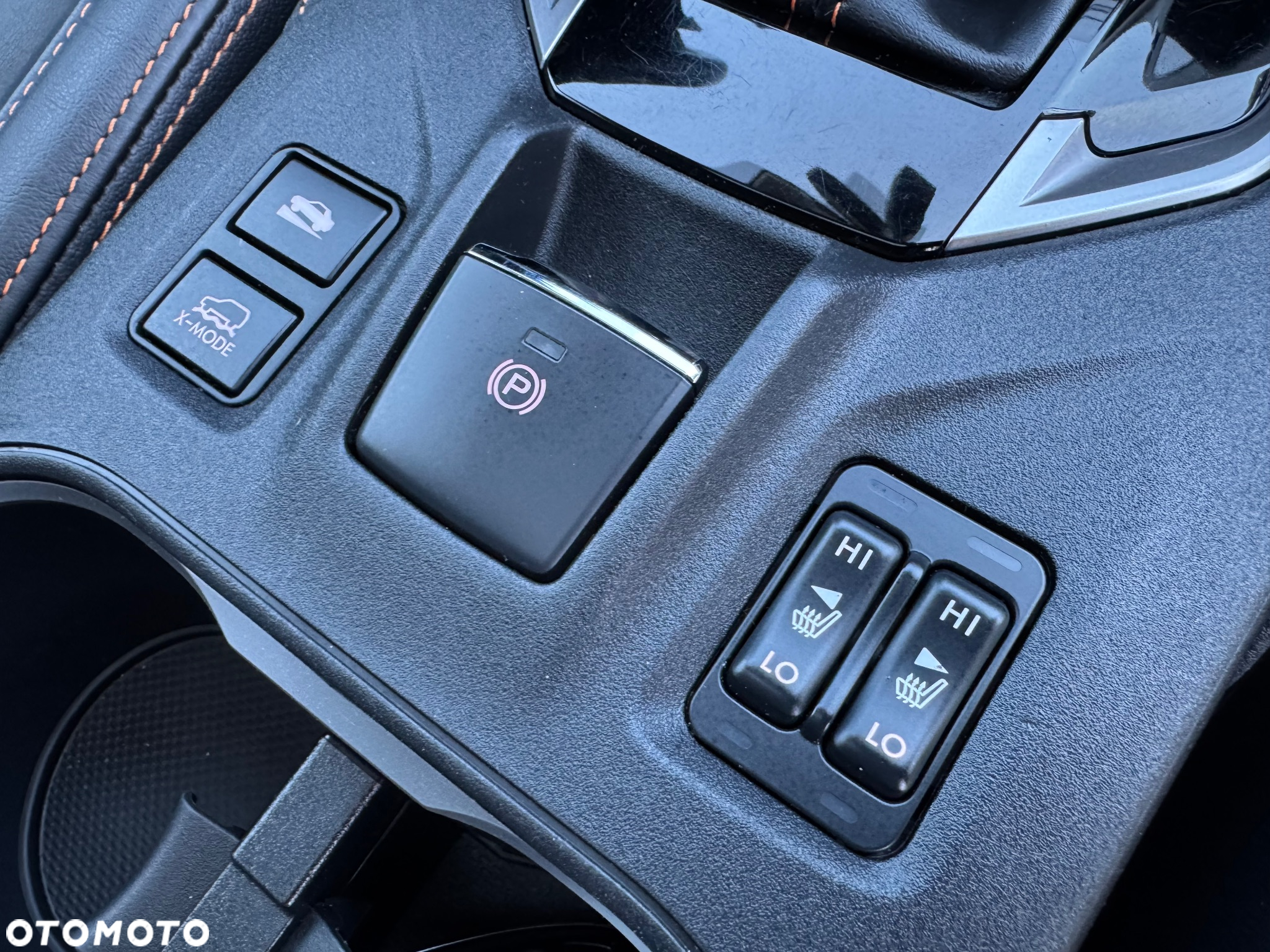 Subaru XV 2.0i Lineartronic Exclusive+ - 24