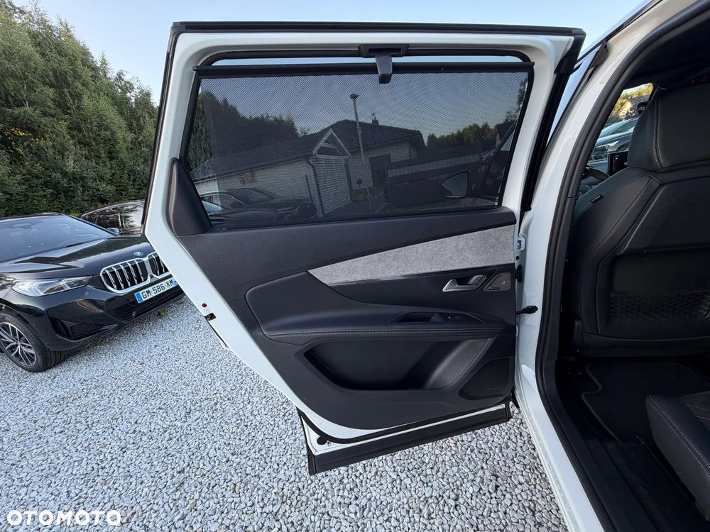 Peugeot 5008 PureTech 180 EAT8 Stop & Start GT - 28