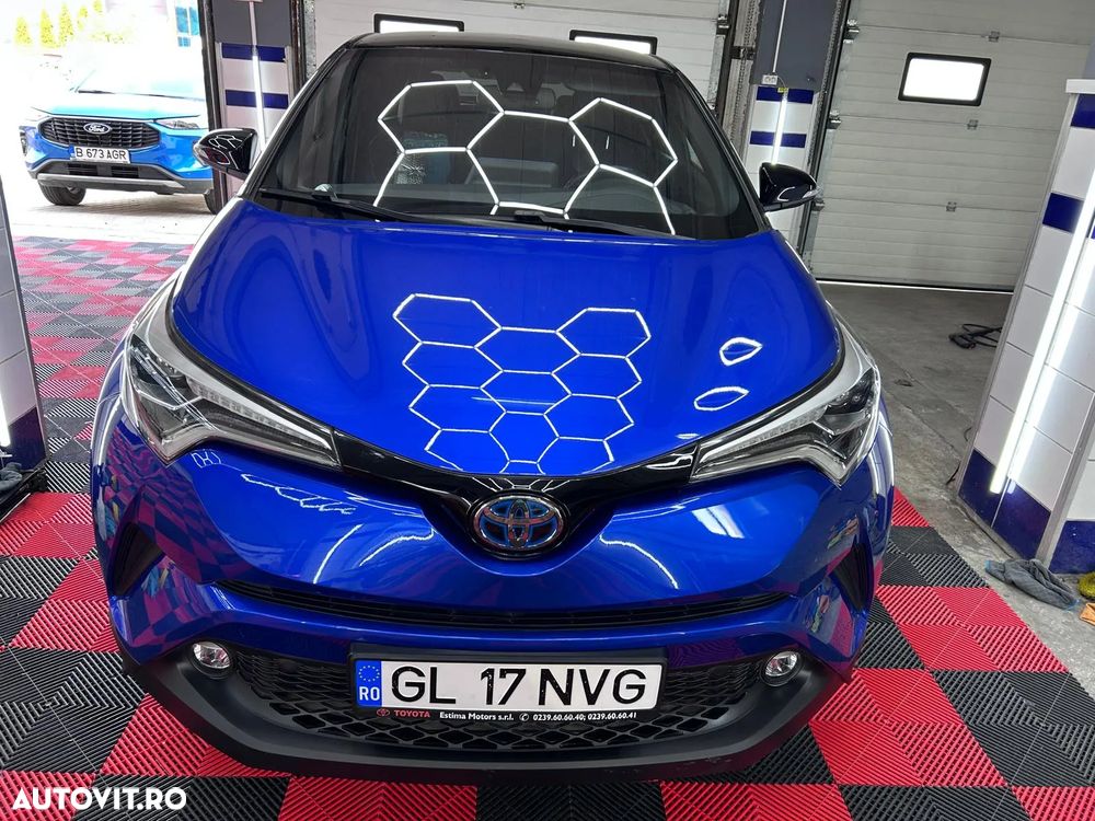 Toyota C-HR - 1