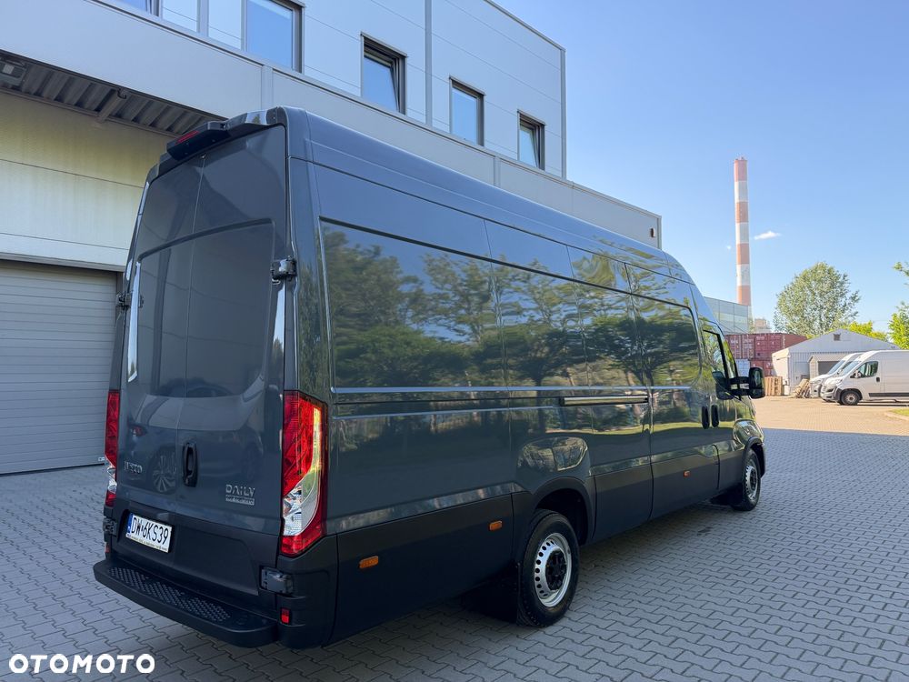 Iveco DAILY 35S18 - 11