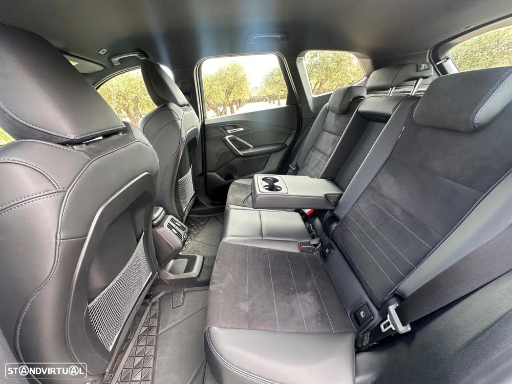 BMW X1 xDrive25e - 24
