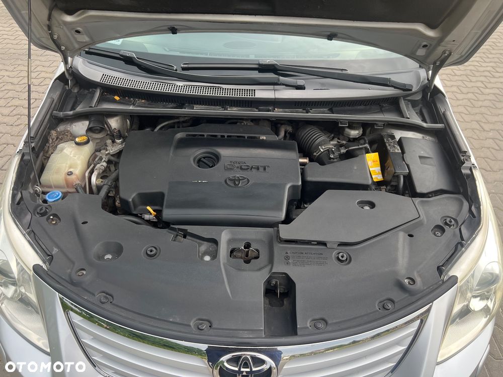 Toyota Avensis 2.2 D-CAT Prestige - 12