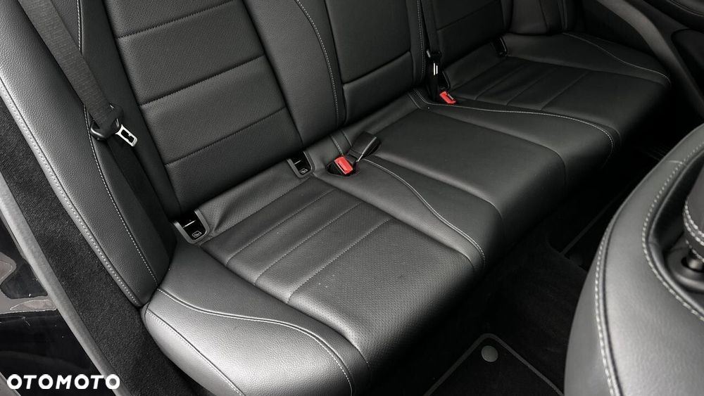 Mercedes-Benz GLE 300 d mHEV 4-Matic AMG Line - 24