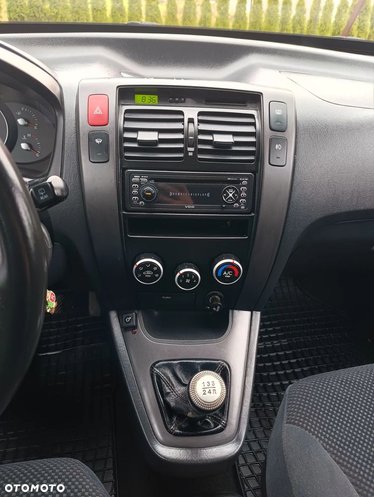 Hyundai Tucson 2.0 4WD GLS - 12