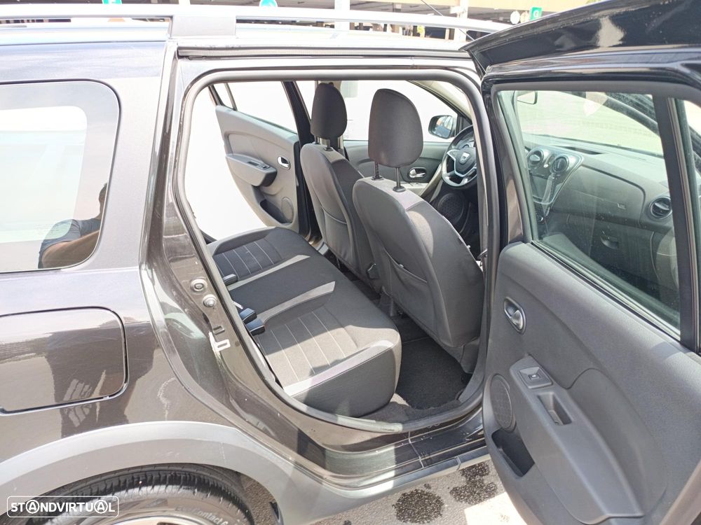 Dacia Logan MCV 0.9 TCe Stepway - 5