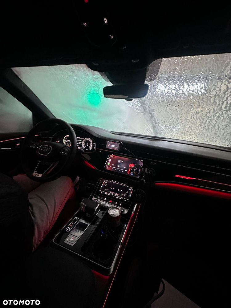 Audi Q8 55 TFSI e PHEV Quattro Tiptronic - 11