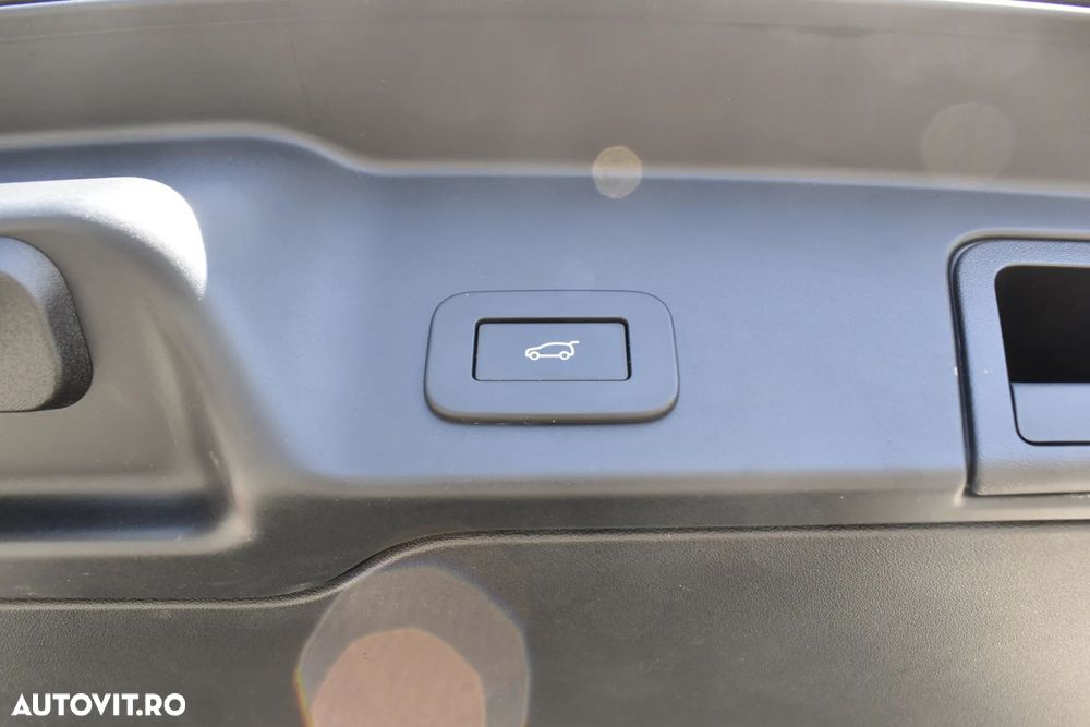 Land Rover Range Rover Evoque - 11