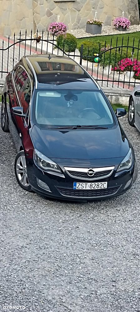 Opel Astra 2.0 CDTI DPF Cosmo - 12