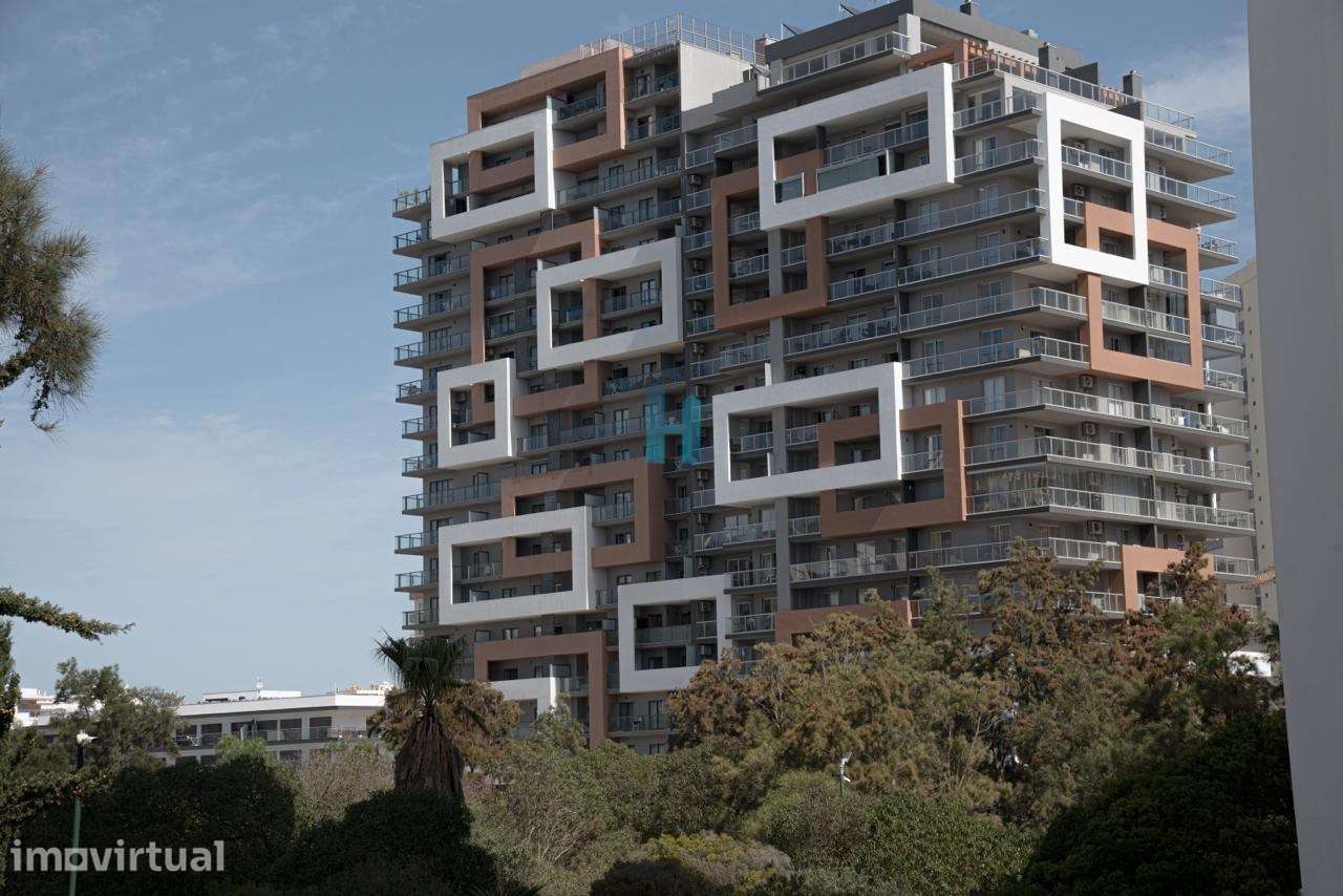 T2 com vista mar a 150m da Praia da Rocha - Grande imagem: 2/21