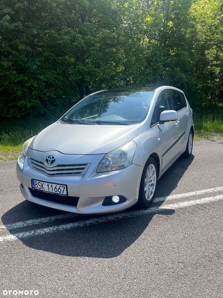 Toyota Verso - 1