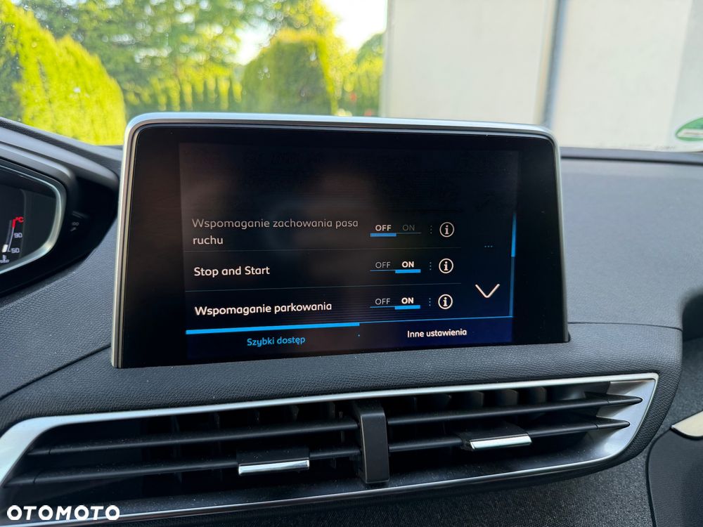 Peugeot 3008 1.6 BlueHDi Allure S&S - 23