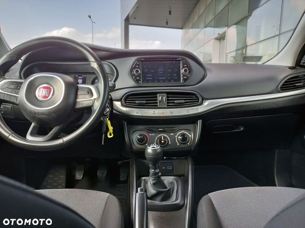 Fiat Tipo - 25
